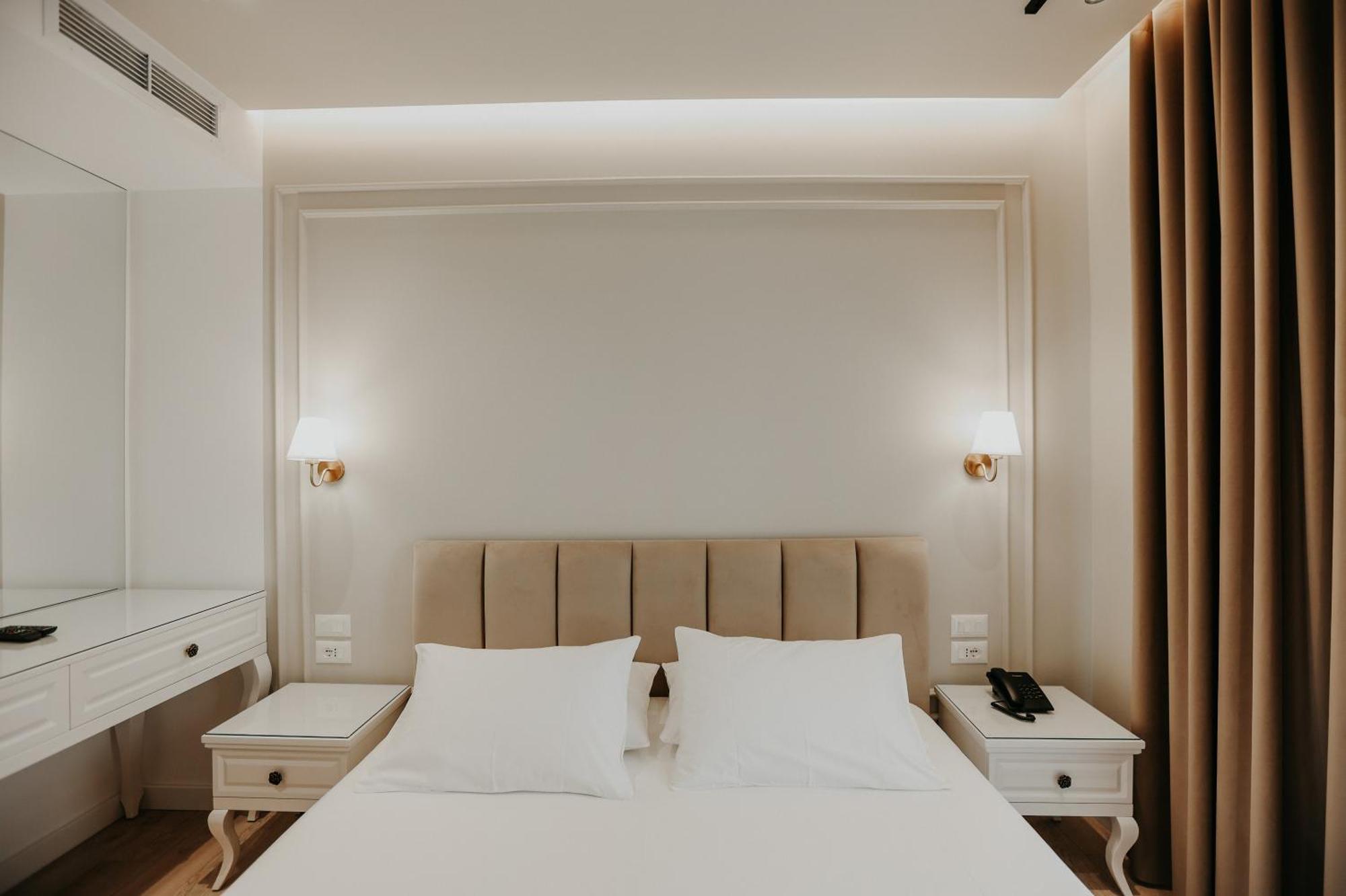 Seaside Hotel Vlorë Eksteriør bilde