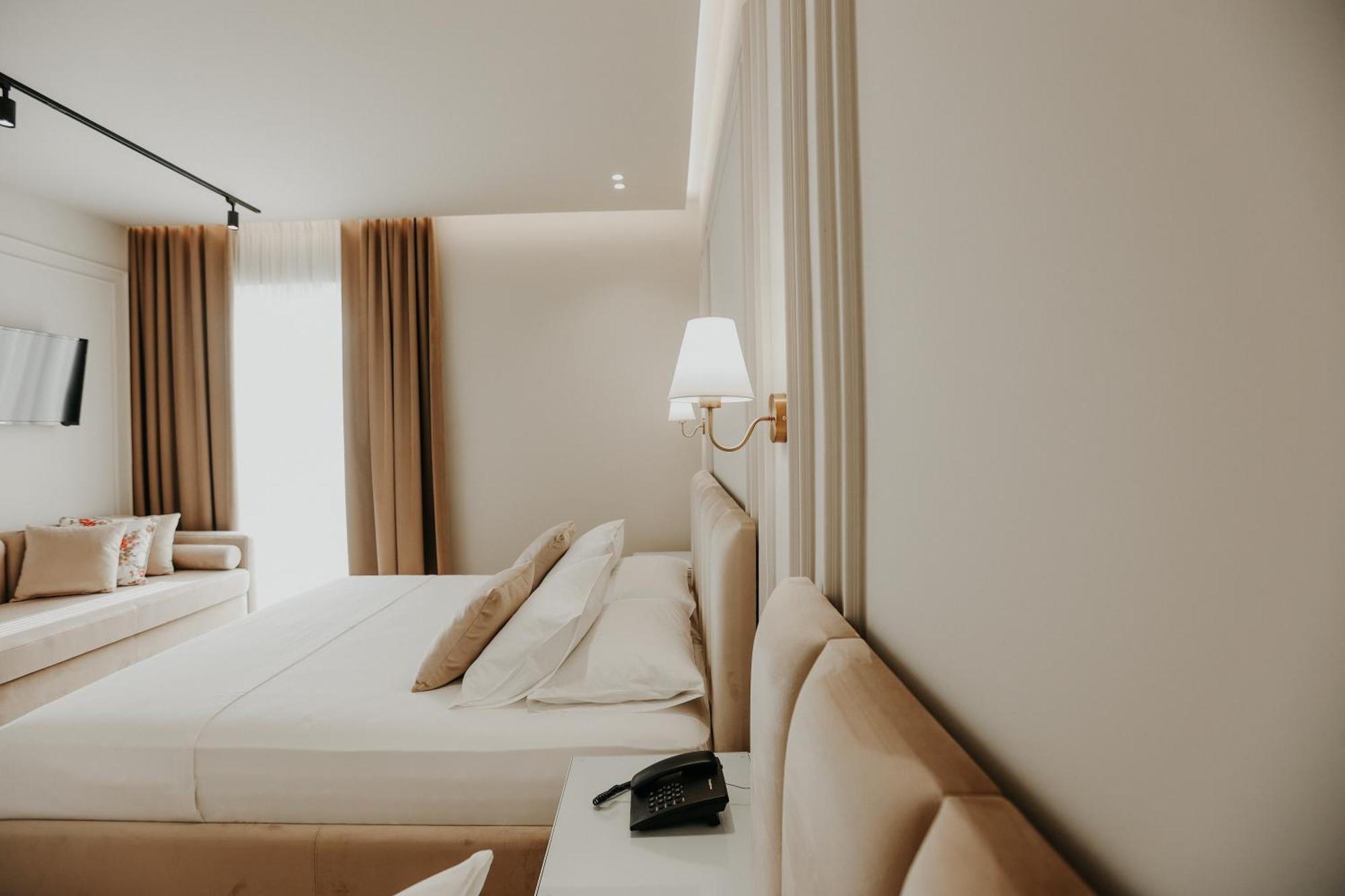Seaside Hotel Vlorë Eksteriør bilde